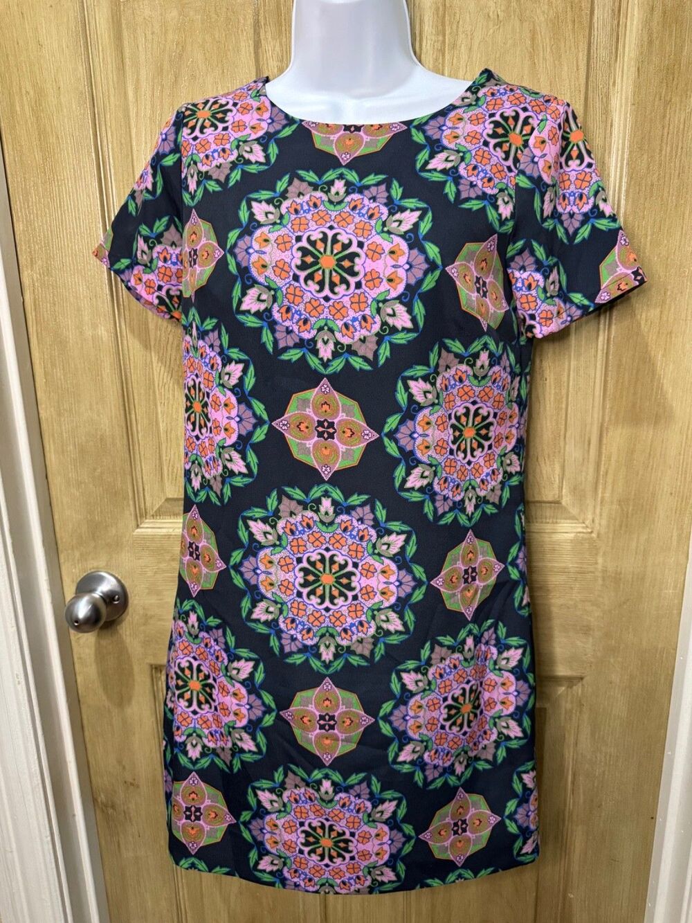 J.Crew Printed Shift Dress Size 0 Navy Blue Pink Medallion Short Sleeve Lined